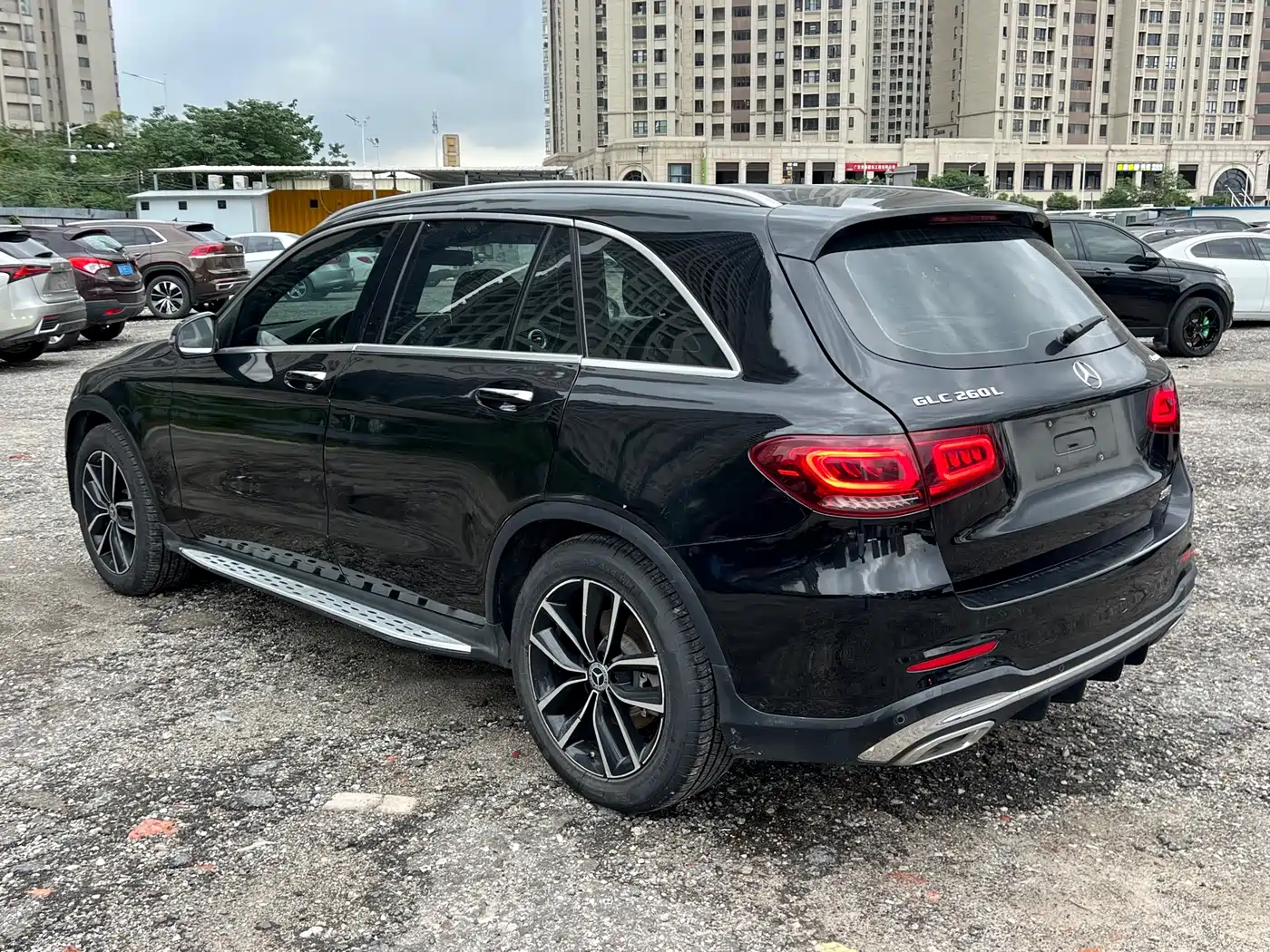 Mercedes-Benz GLC 2021 GLC 260 L 4MATIC Luxury фото 4