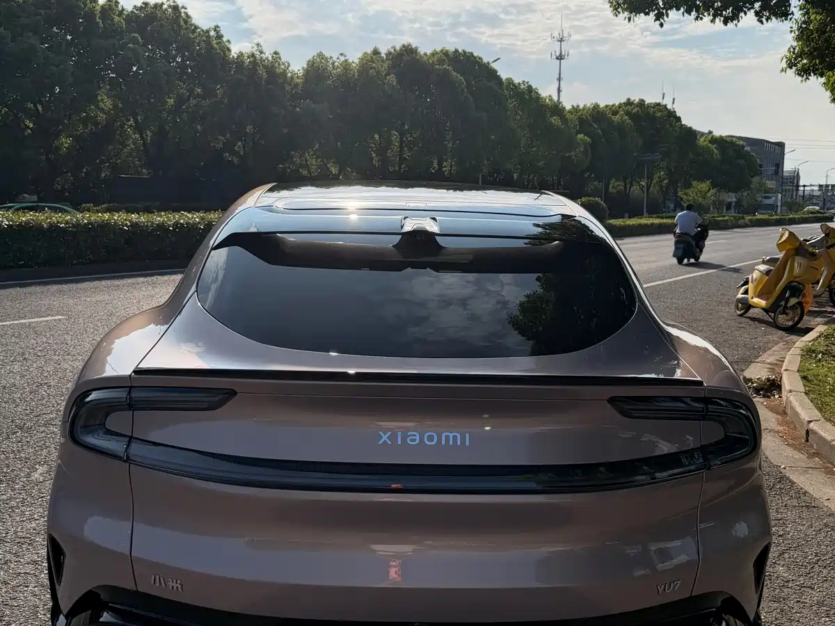 Xiaomi Auto Xiaomi YU7 2025 Extended Range AWD Pro фото 5