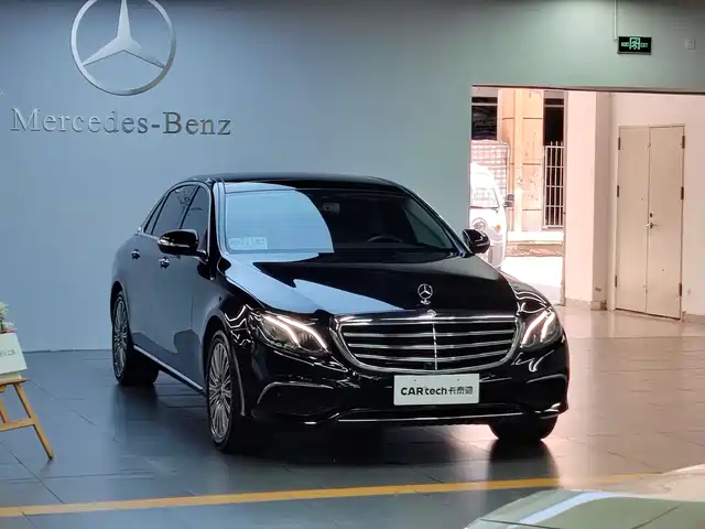Mercedes-Benz E-Class 2020 E 300 L Luxury Model — фото 2