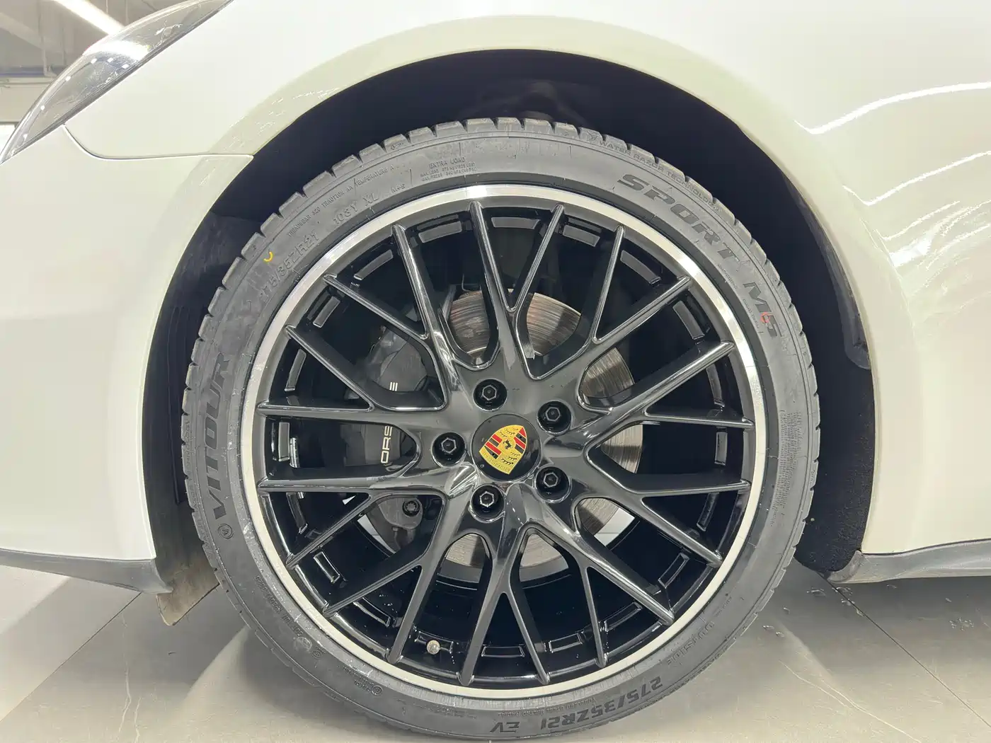 Porsche Panamera 2023 Panamera Executive Long Wheelbase 2.9T фото 28