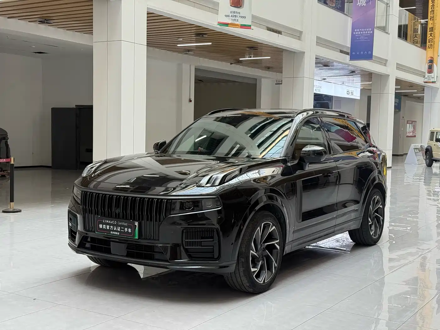 Lynk & Co 09 EM-P 2021 2.0T PHEV Halo 6-seater