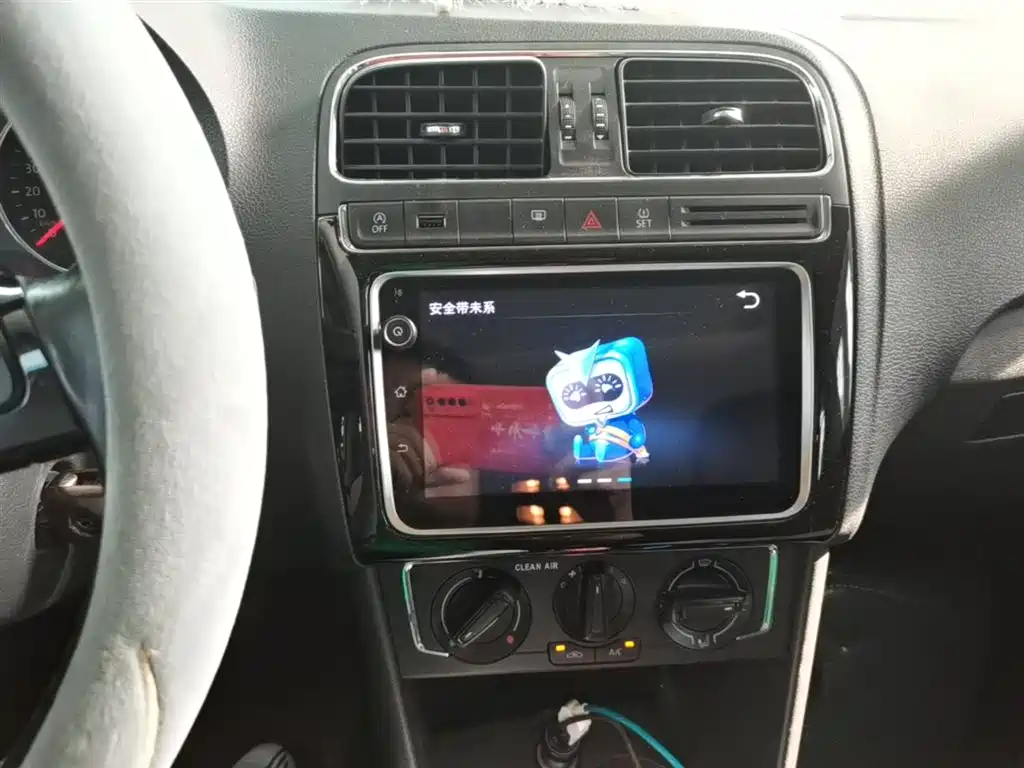 Volkswagen Polo 2018 1.5L Auto Comfort фото 13