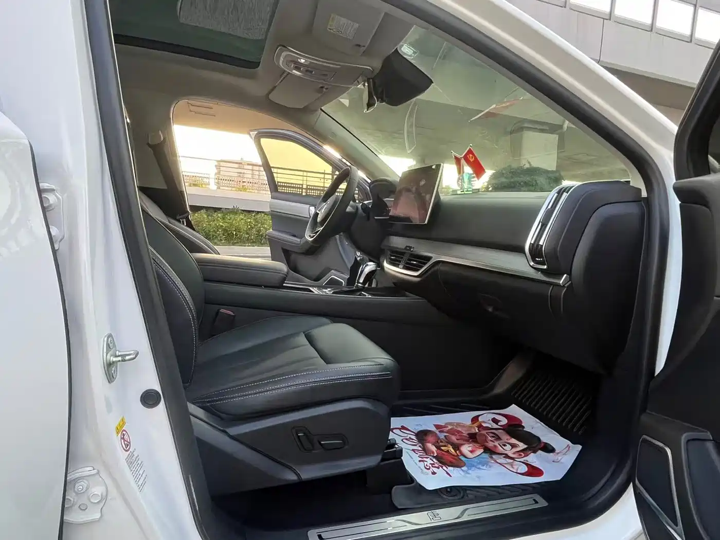 BYD Tang 2019 2019 2.0T Automatic Smart Connect Noble 5-seater China VI
