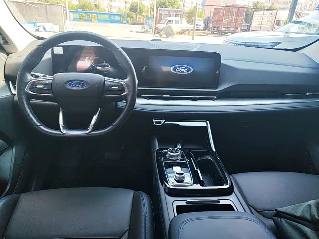 Ford Lingrui 2025 2025 EcoBoost 170 Platinum