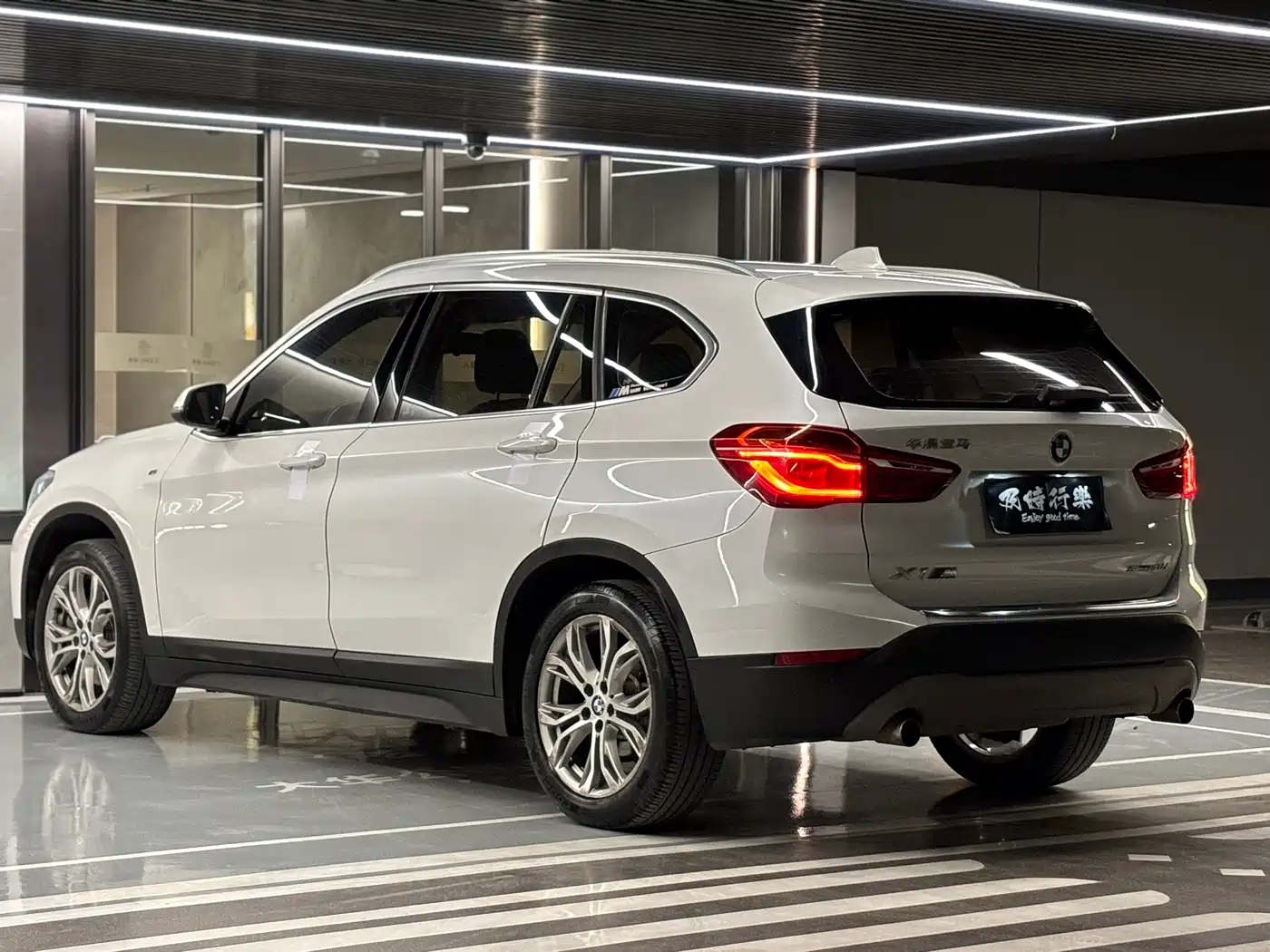 BMW X1 2019 sDrive20Li Leading Model фото 21