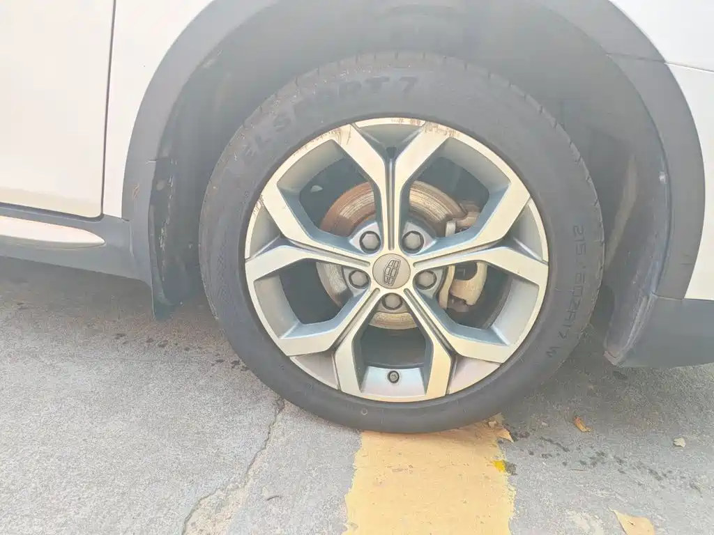 Geely Vision S1 2018 2018 1.4T CVT Sharp Enjoy
