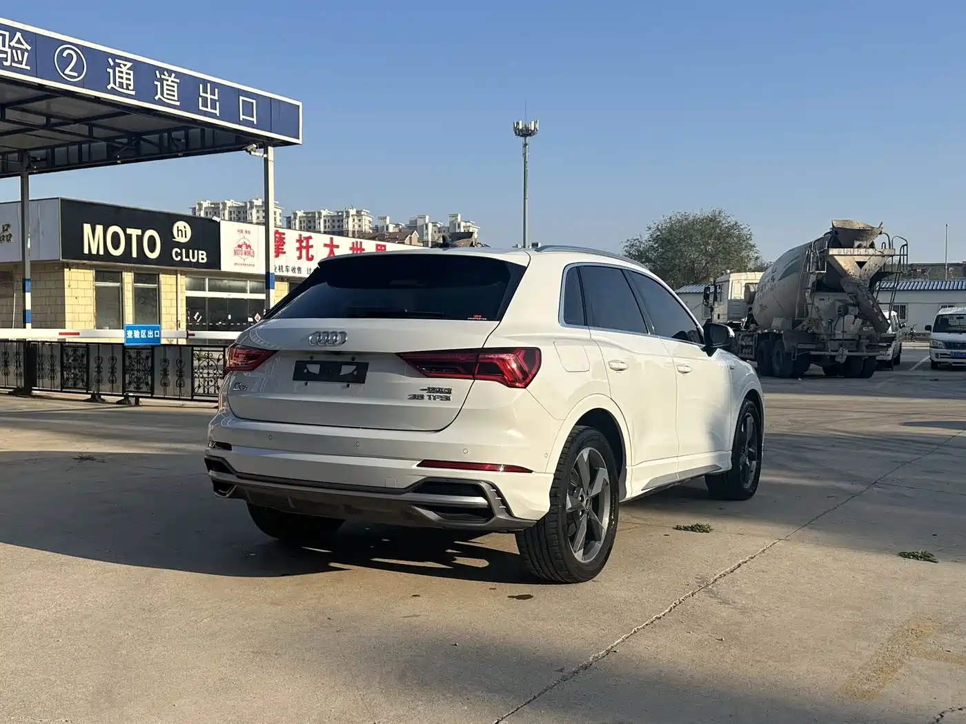 Audi Q3 2023 35 TFSI Fashion Dynamic (1.4T) фото 3