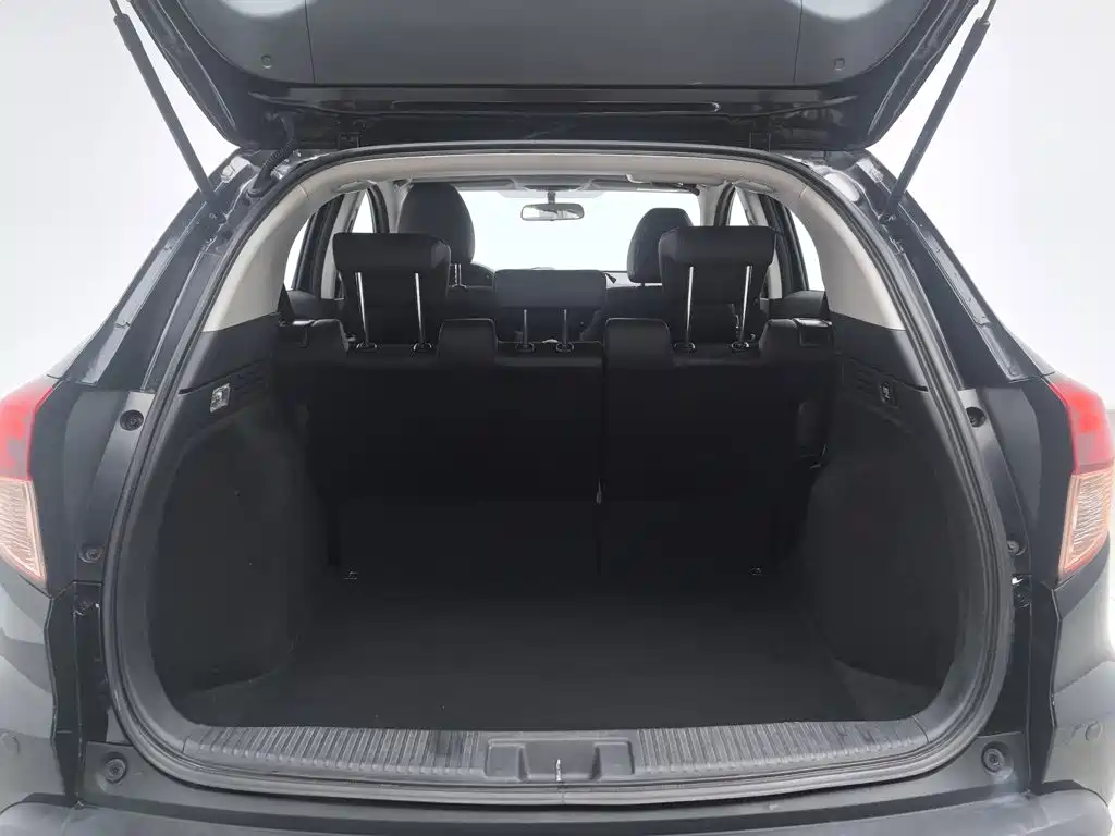 Photo 16 - Honda Vezel
