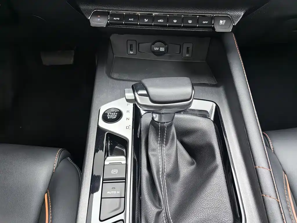 Changan Oshan X7 PLUS 2022 2022 1.5T Blue Whale Edition Auto Premium