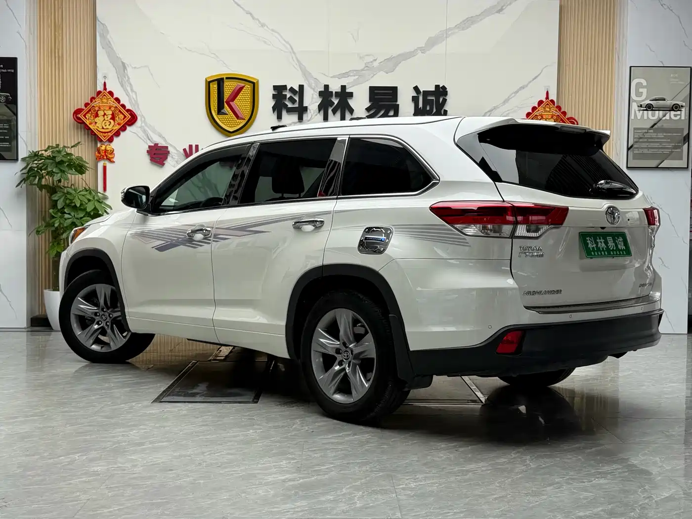 Toyota Highlander 2018 2.0T 4WD Premium 7-seater China VI фото 31