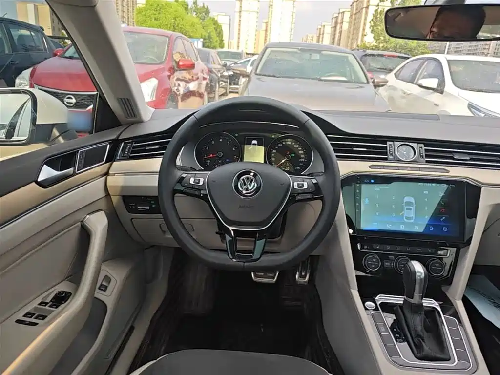 Volkswagen FAW-Volkswagen CC 2019 330TSI Luxury Appearance (China V) фото 11