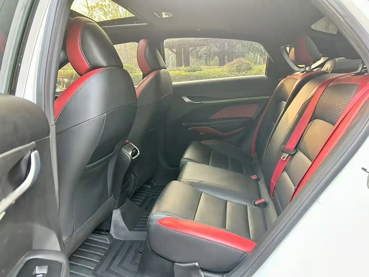 GEELY AUTOMOBILE BINRUI