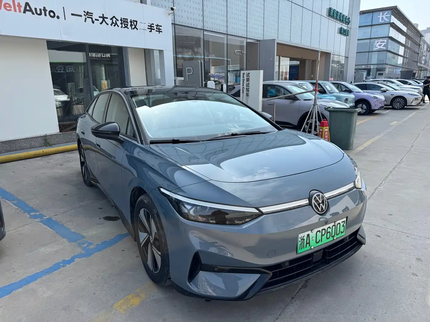 VOLKSWAGEN ID.7 VIZZION