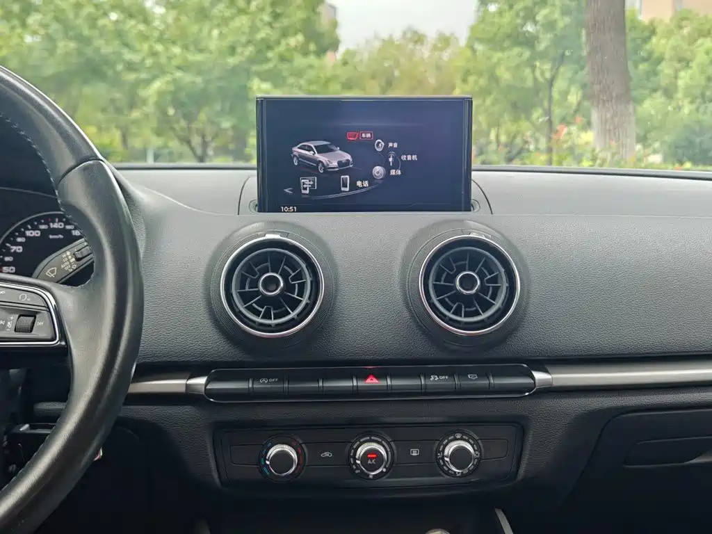 Фото 14 - Audi A3