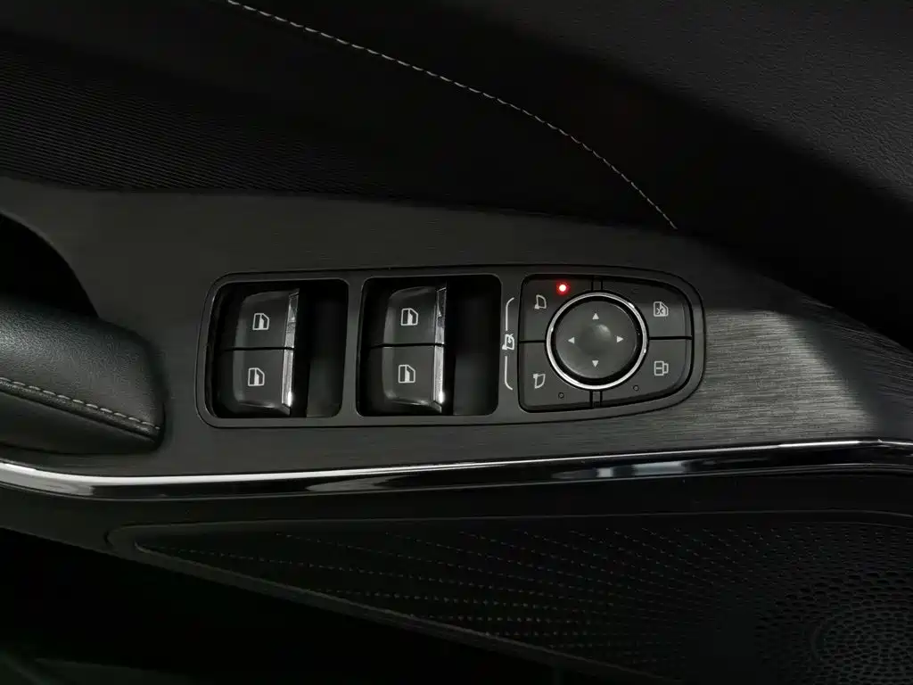 Haval H6 New Energy 2023 2023 DHT-PHEV 110KM Smooth Edition