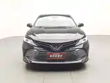Фото 3 - Toyota Camry