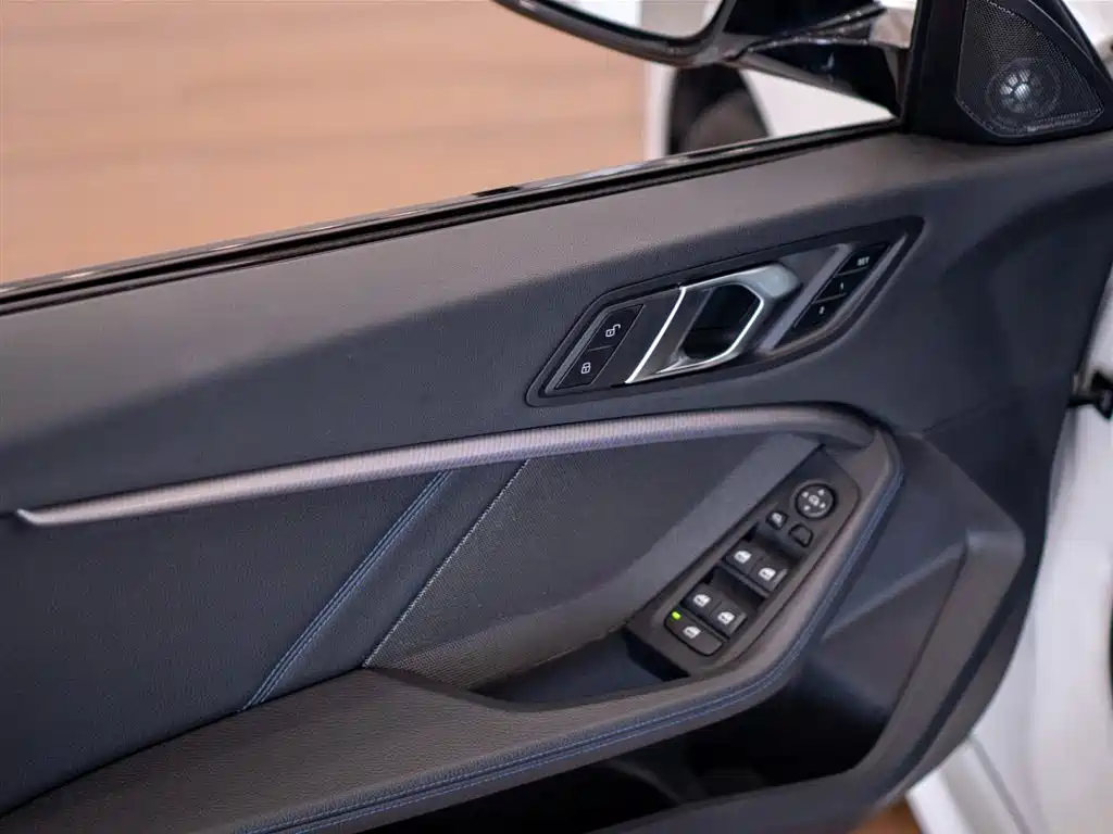 BMW 2 Series (Import) 2021 225i 4-Door Gran Coupe M Sport Shadow Edition фото 12