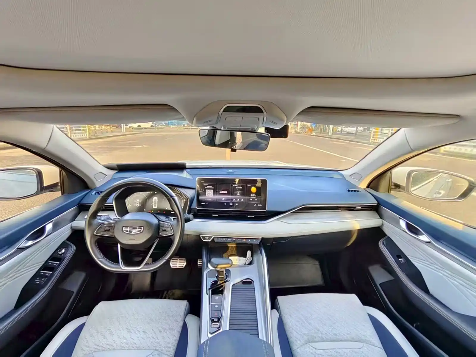 Фото 5 - Geely Preface