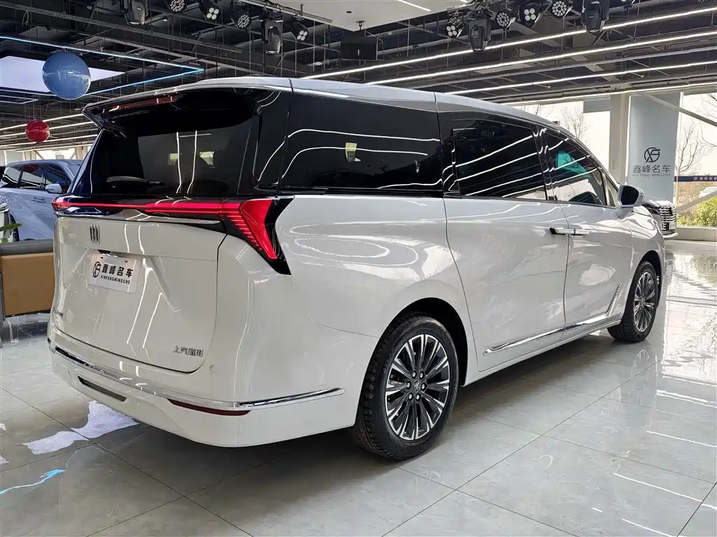 Buick GL8 2025 Model Landglory Smart Edition фото 23