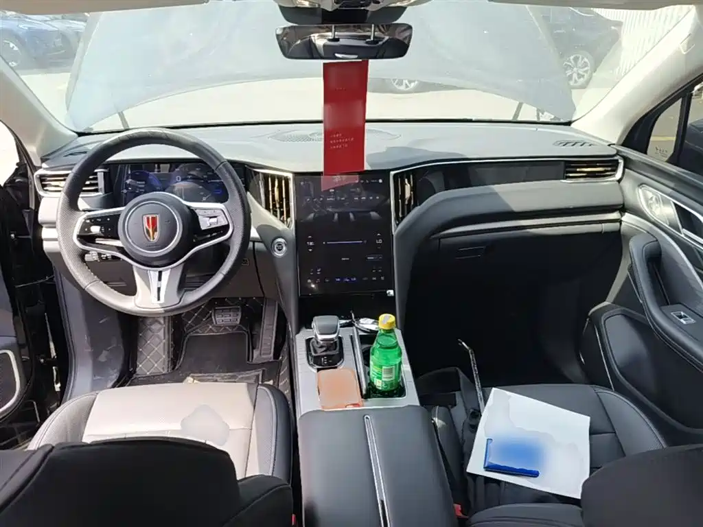 Hongqi HS7 PHEV 2024 2.0T PHEV 4WD Flagship Edition 6-seater фото 10