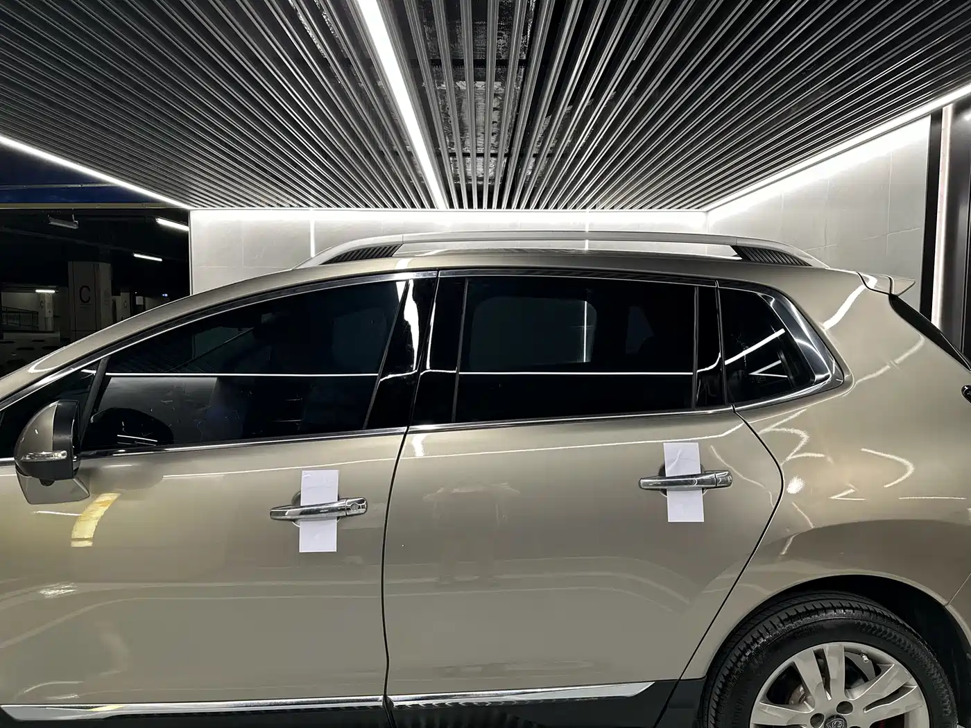 Peugeot 3008 2016 2.0L Automatic Classic Edition фото 21