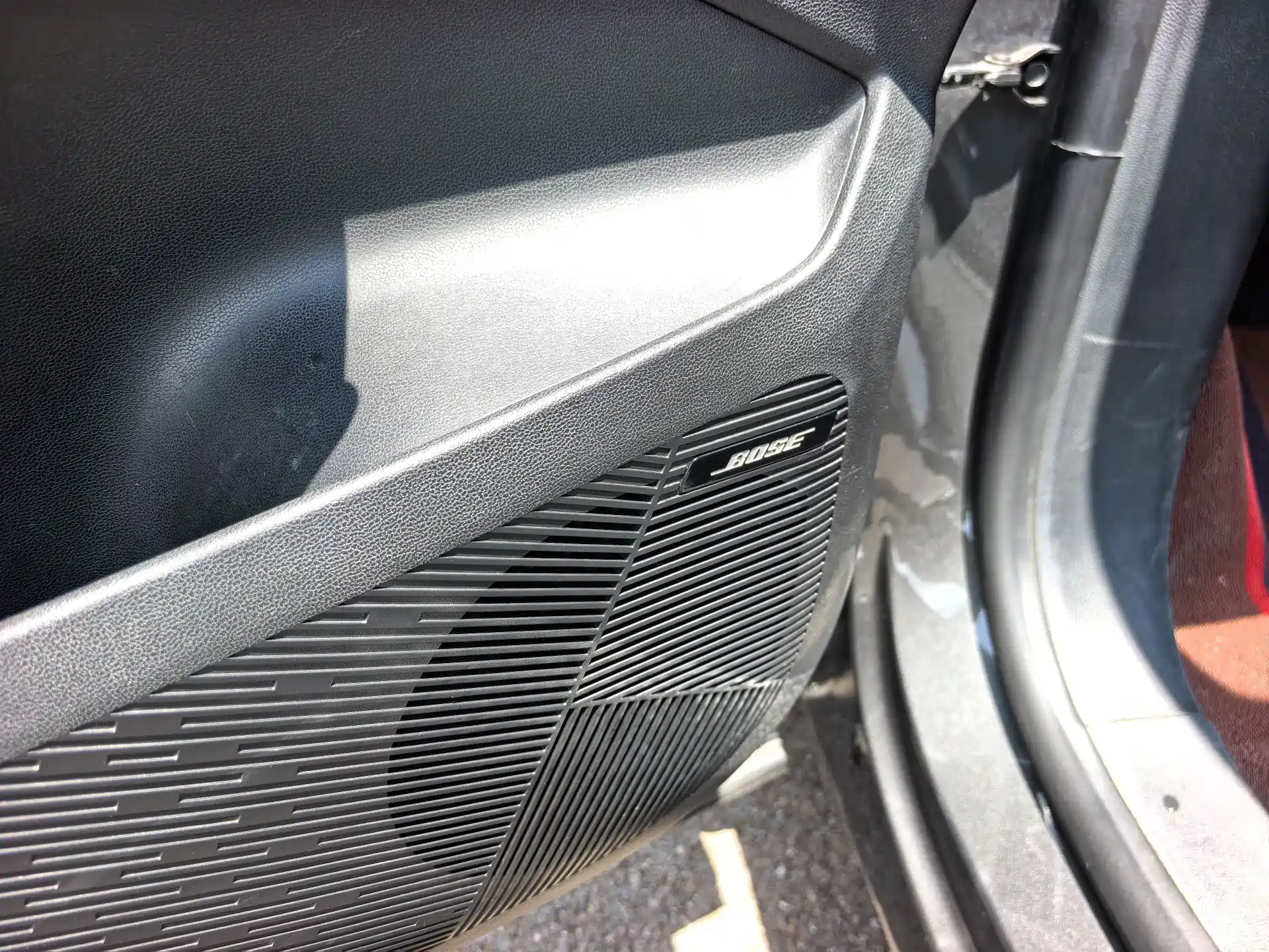 صورة 11 - Roewe RX5 MAX