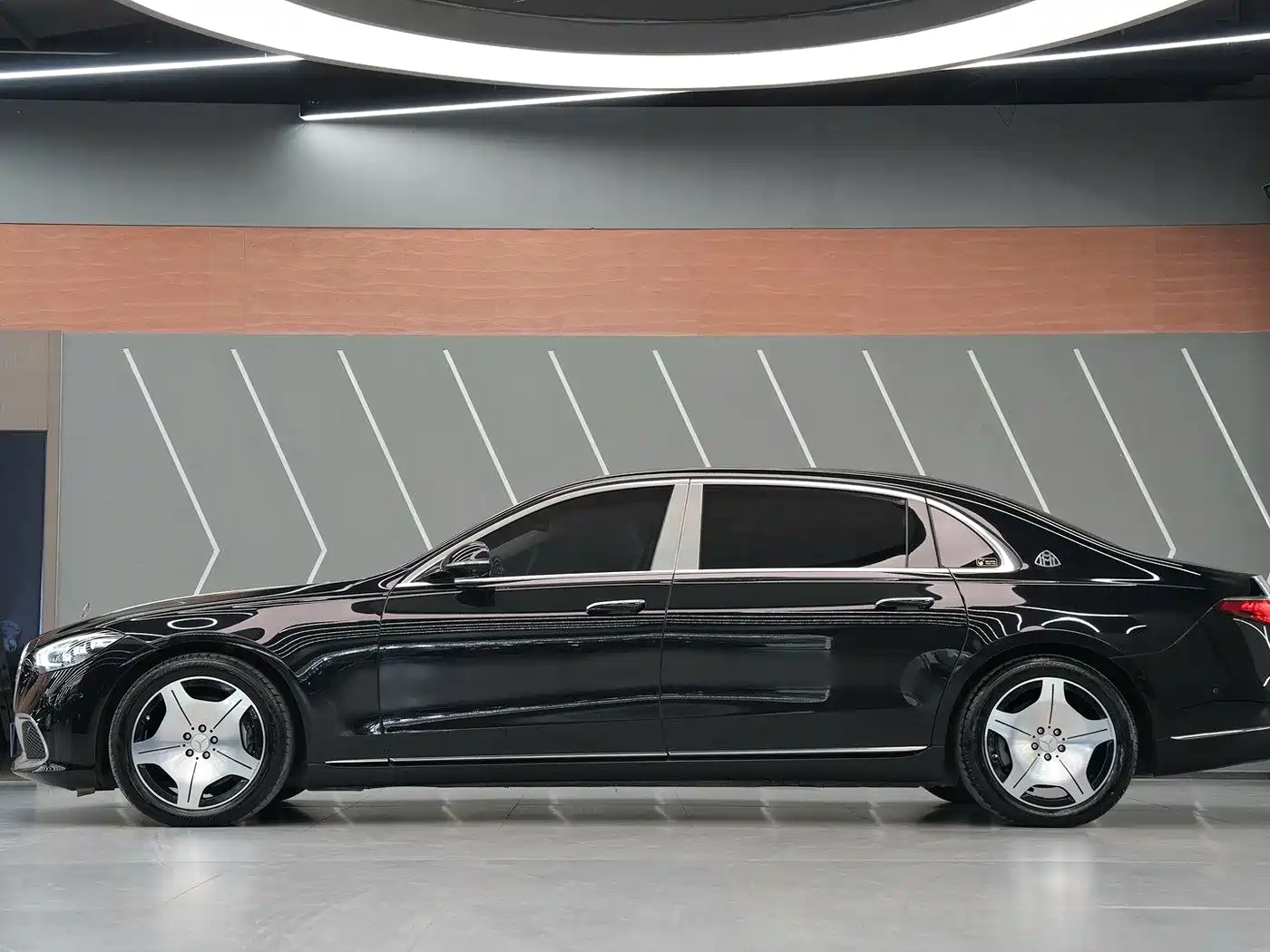 Mercedes-Benz Maybach S-Class 2023 S 480 4MATIC фото 8