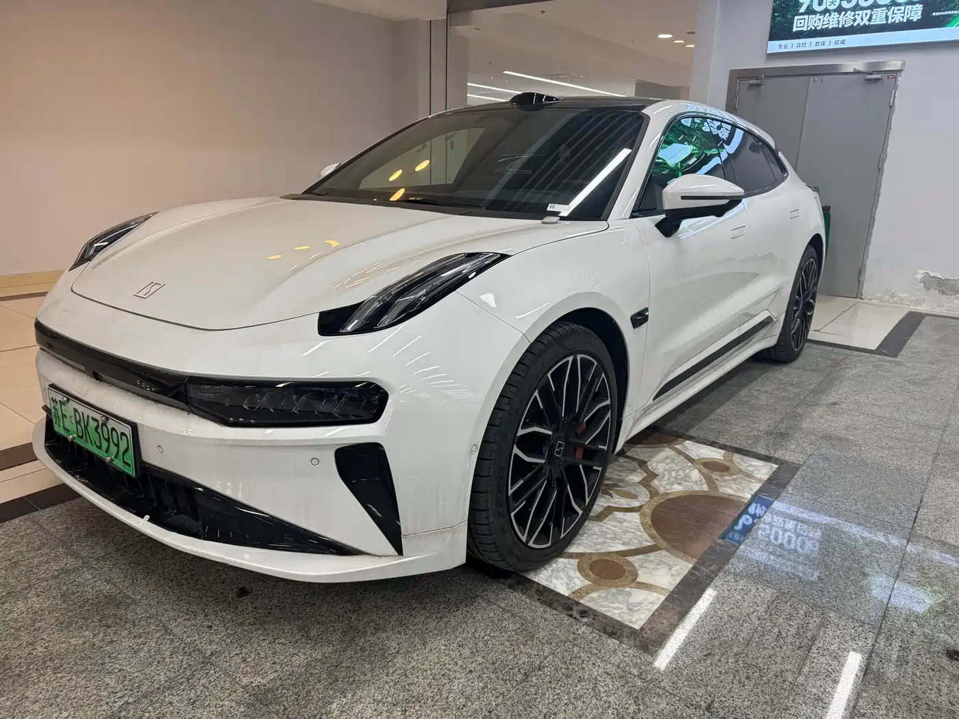 ZEEKR EXTREME KRYPTON 001