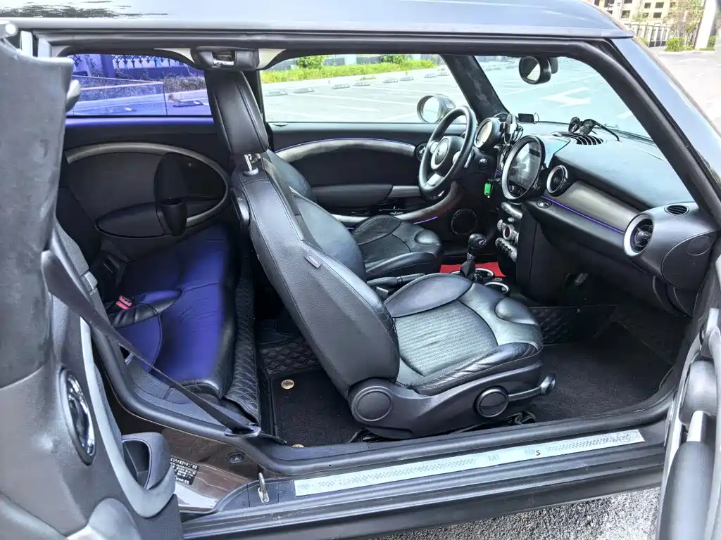 MINI CLUBMAN 2010 2008 1.6T COOPER S