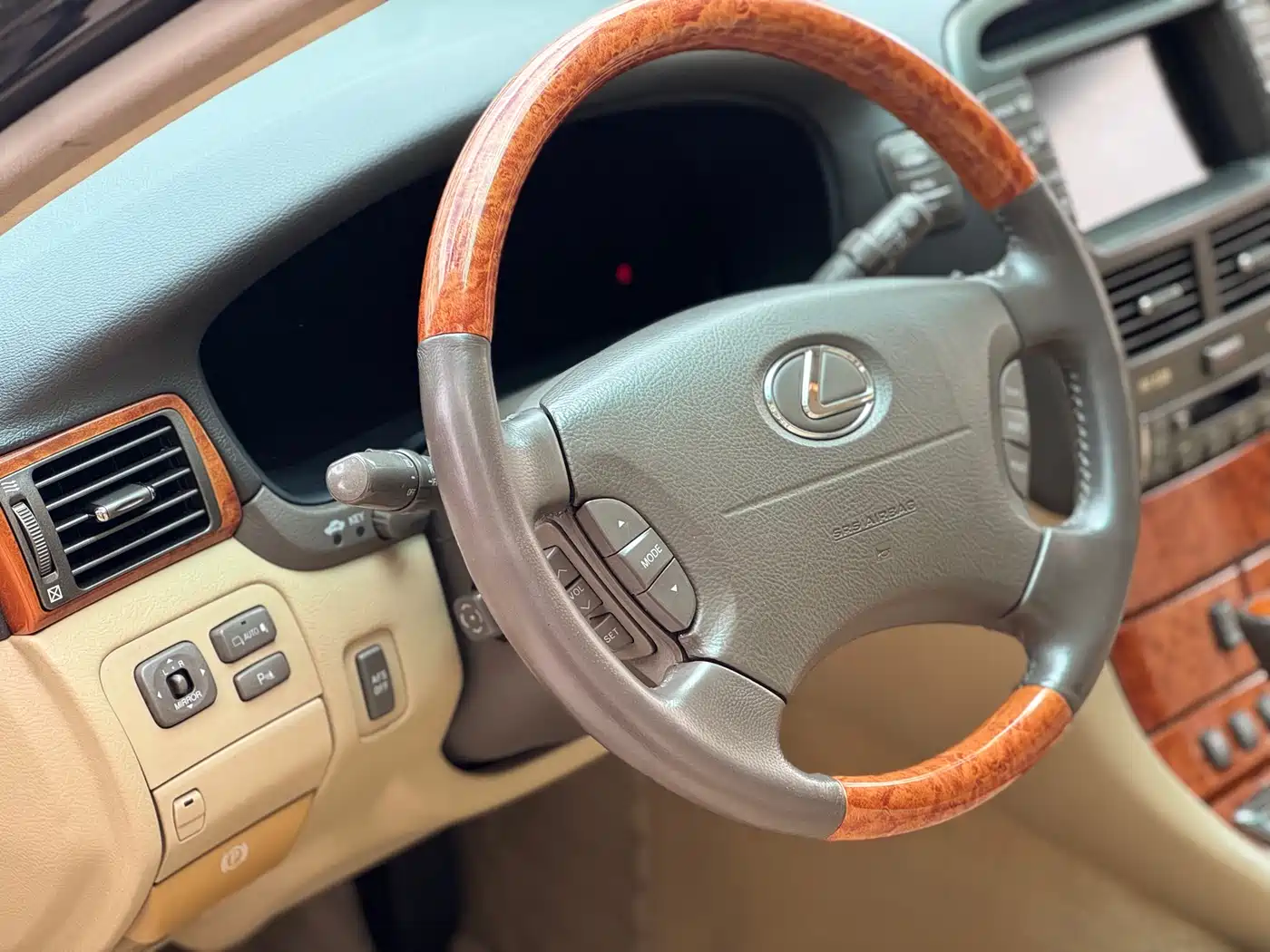 Lexus LS 2005 430 фото 14