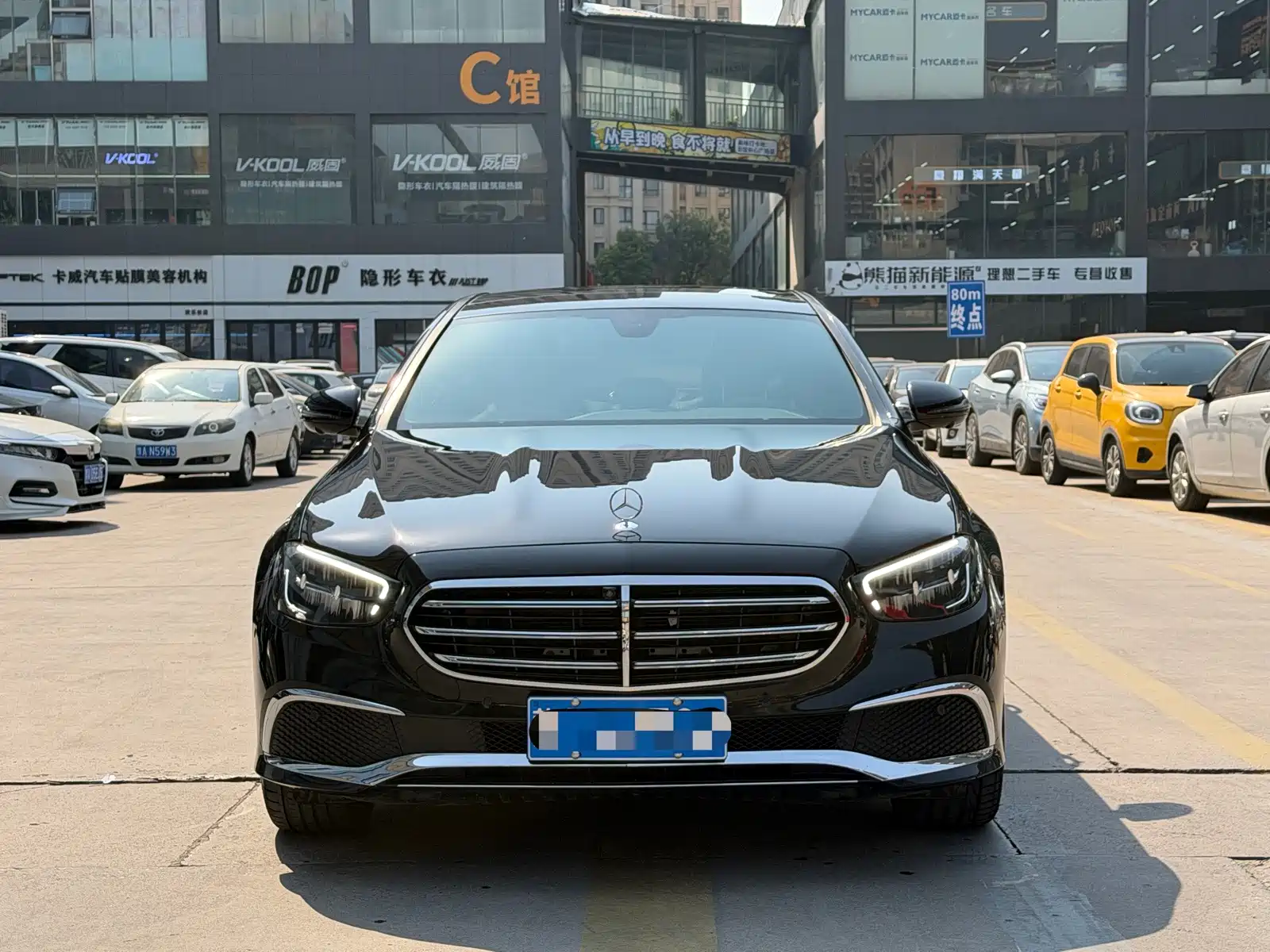 Фото 2 - Mercedes-Benz E-Class