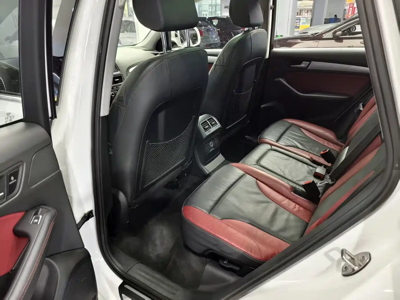 Audi Q5 2017 Plus 40 TFSI Technology фото 7