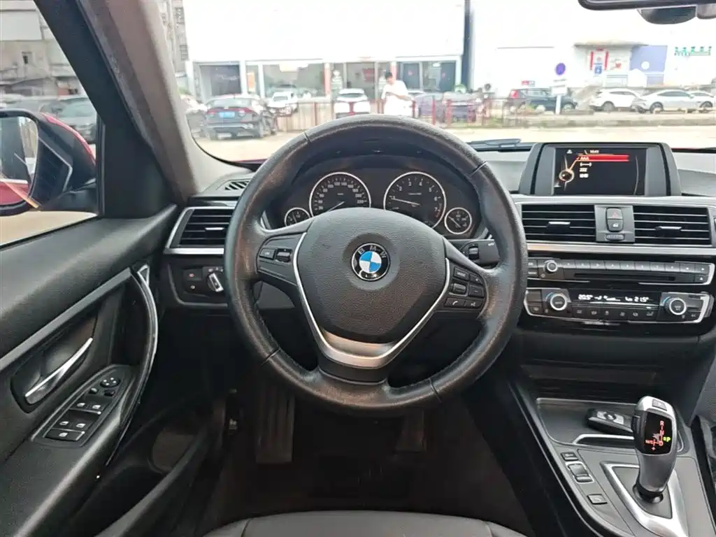 BMW 3 Series 2017 320Li Fashion фото 11