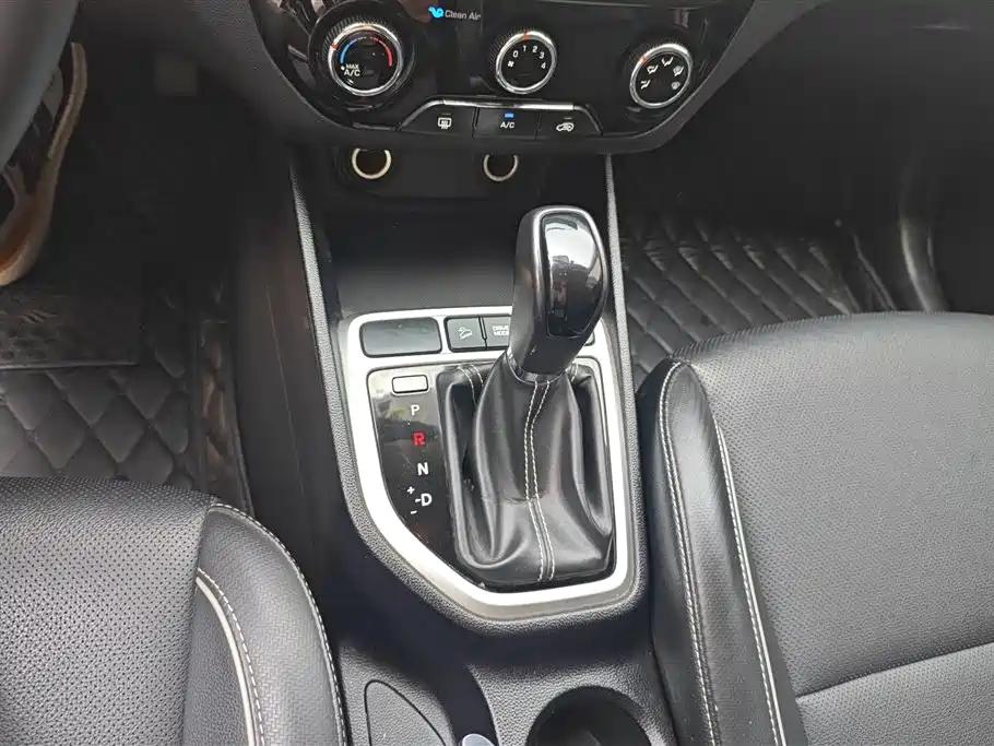 Hyundai Beijing Hyundai ix25 2017 1.6L Automatic Smart Edition фото 16