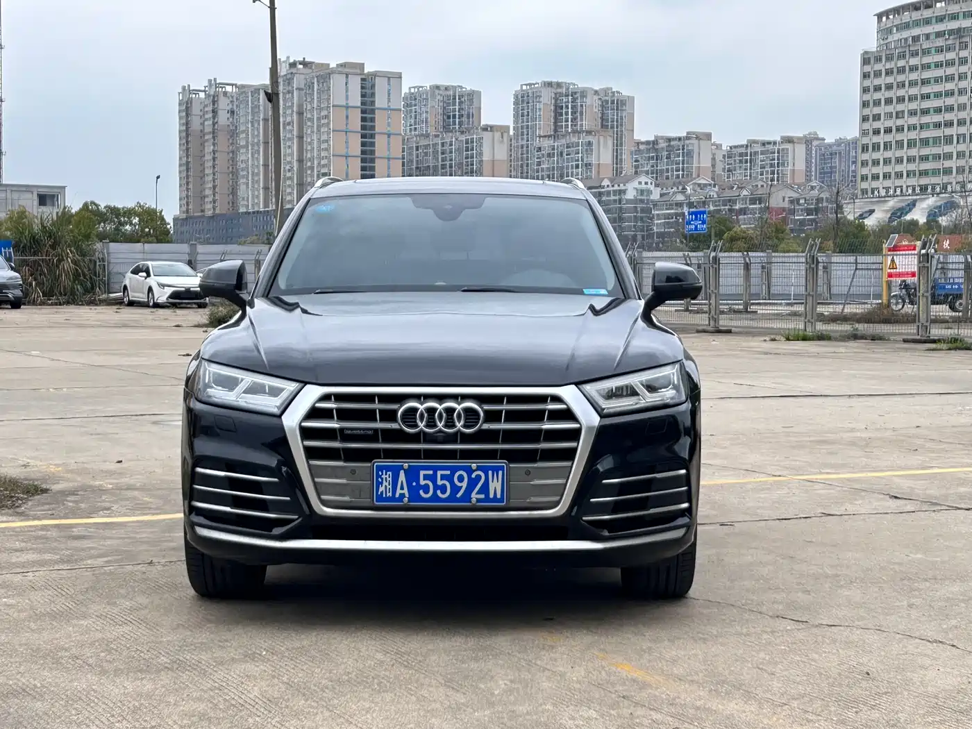 Audi Q5L 2020 40 TFSI Prestige Fashion фото 2