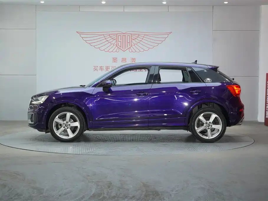 Audi Q2L 2020 35 TFSI Fashion Elegance Model фото 2