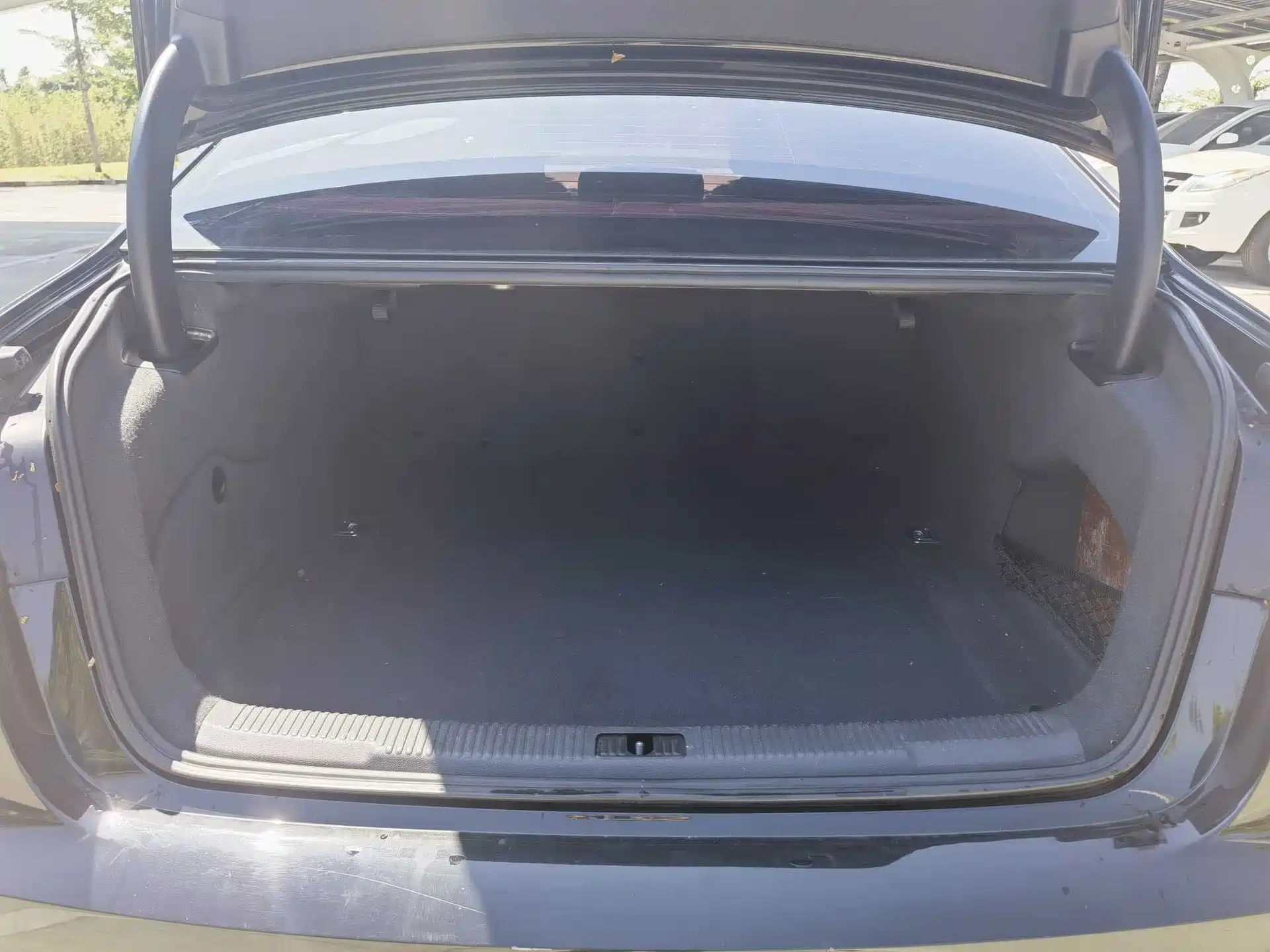 Photo 23 - Audi A6L