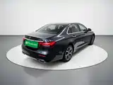 Фото 6 - Mercedes-Benz E-Class