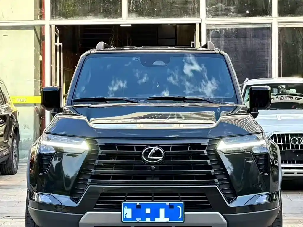 Lexus GX 2024 2024 OVERTRAIL Summit Edition