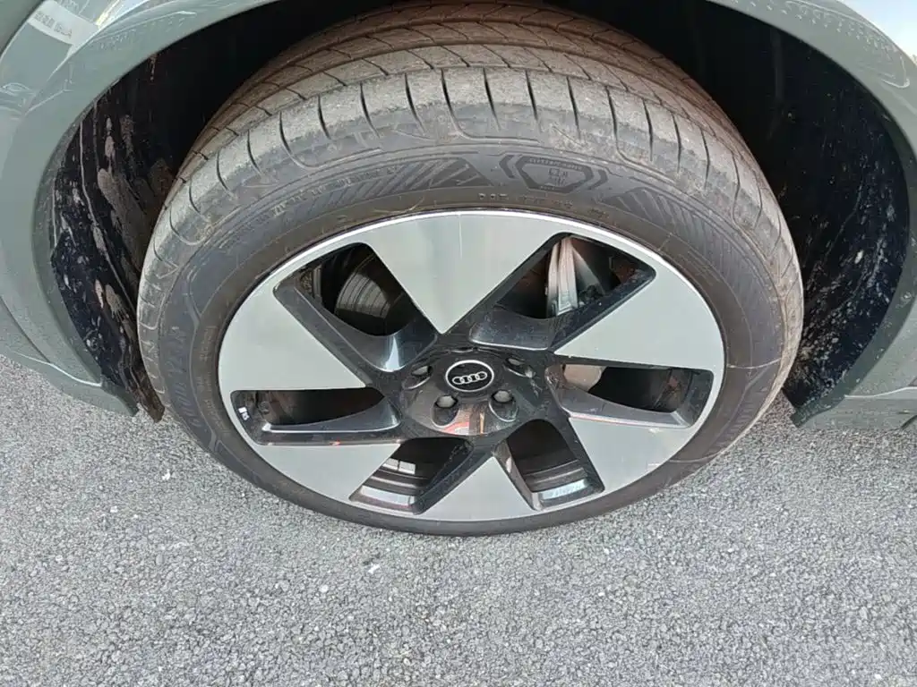 Audi Q6L e-tron 2026 2025 Model Pioneer Edition