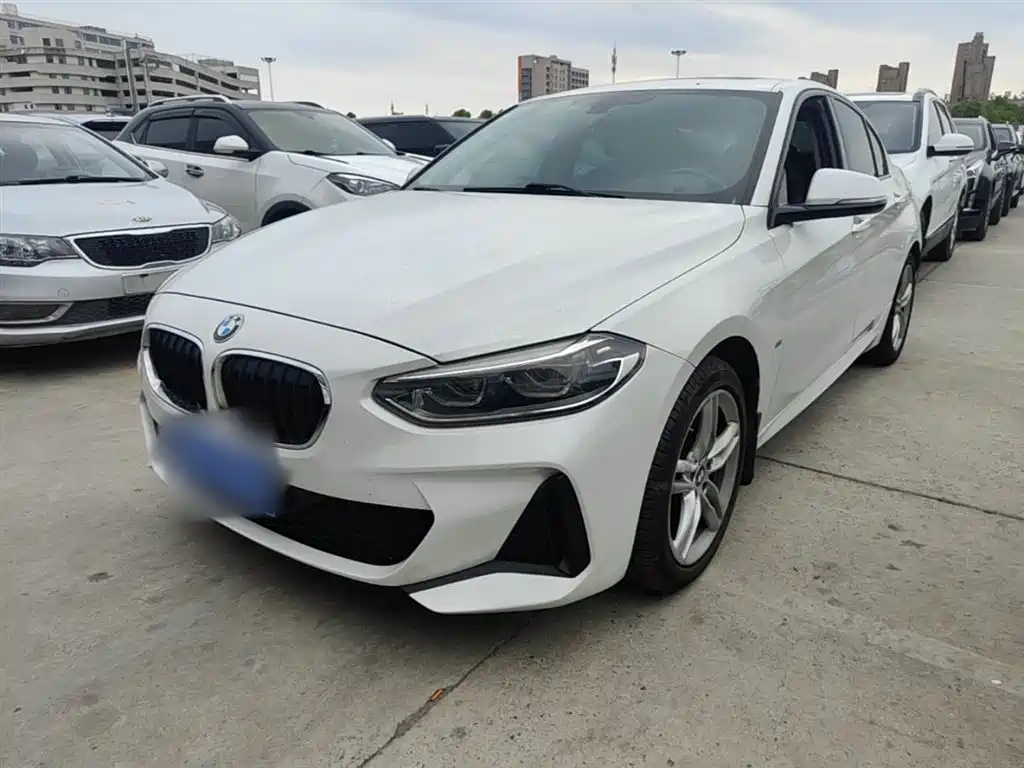 BMW 1 Series 2020 Model 120i M Sport Package фото 2