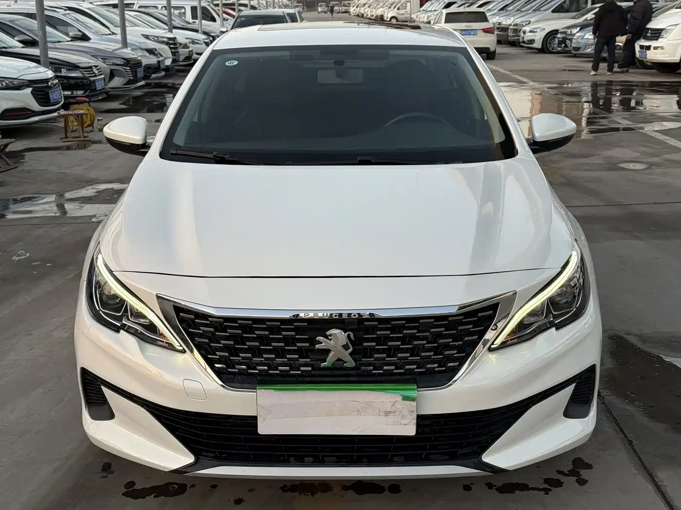 Peugeot 408 2020 230THP 10th Anniversary Quality Fun Edition фото 4