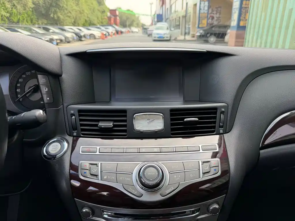 Infiniti Q70 2014 2013 Q70L 2.5L Comfort
