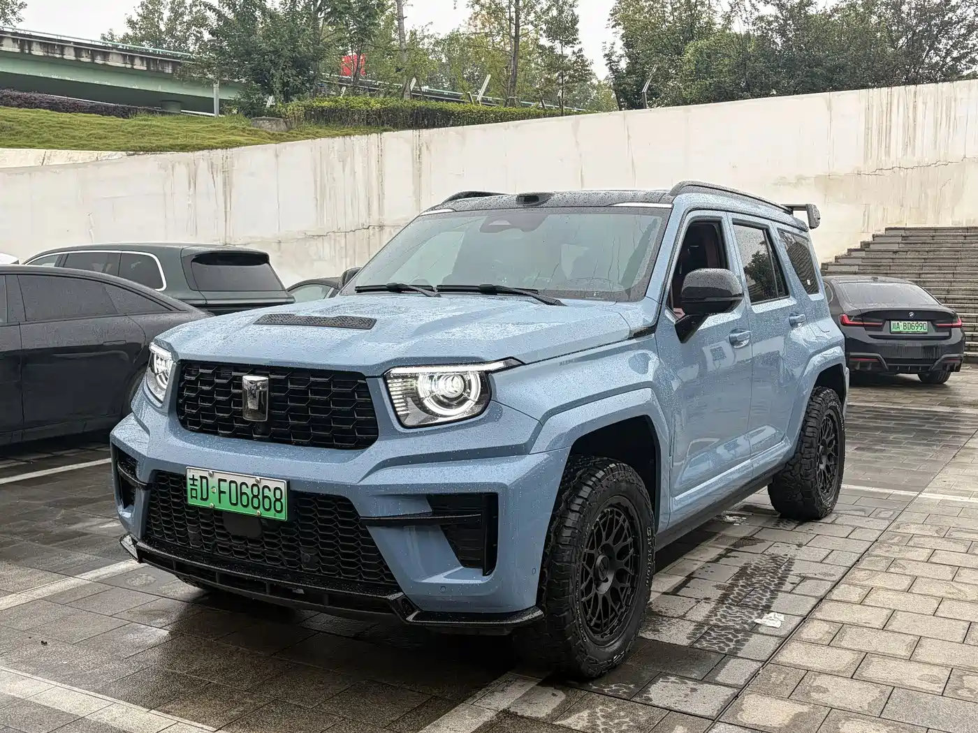 Similar car