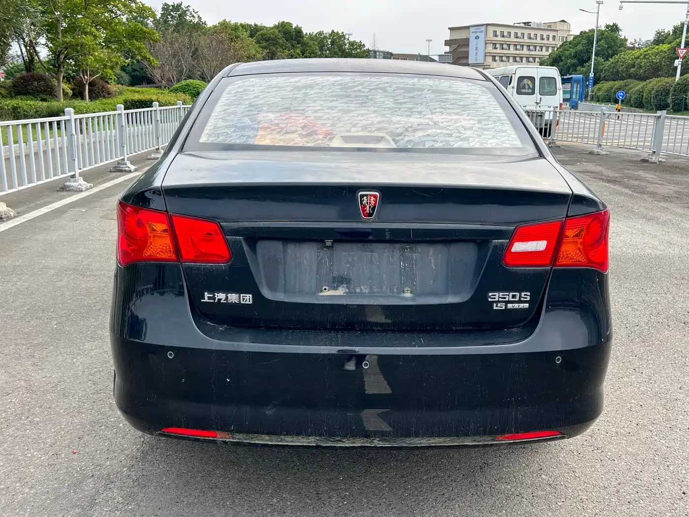 Roewe 350 2015 2015 Model 1.5L Manual Luxury Sunroof Edition