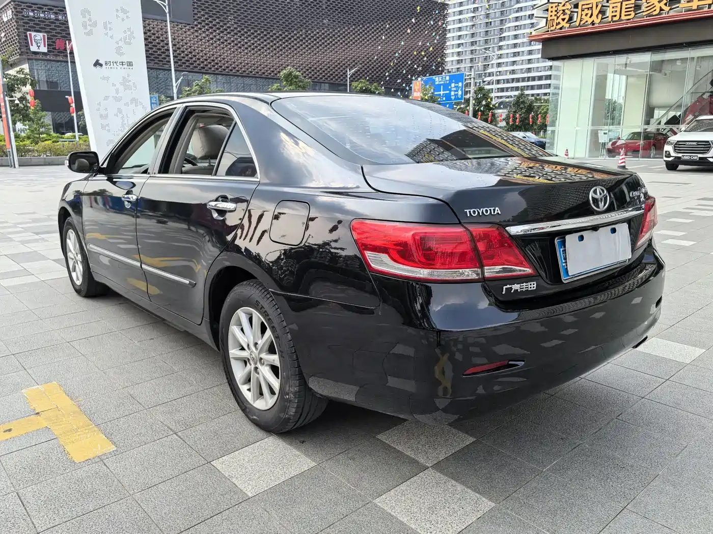 Toyota Camry 2014 2013 200G Classic Luxury Edition