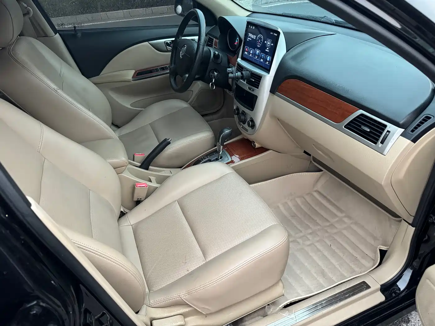 Buick Excelle 2013 1.5L Automatic Exclusive фото 6
