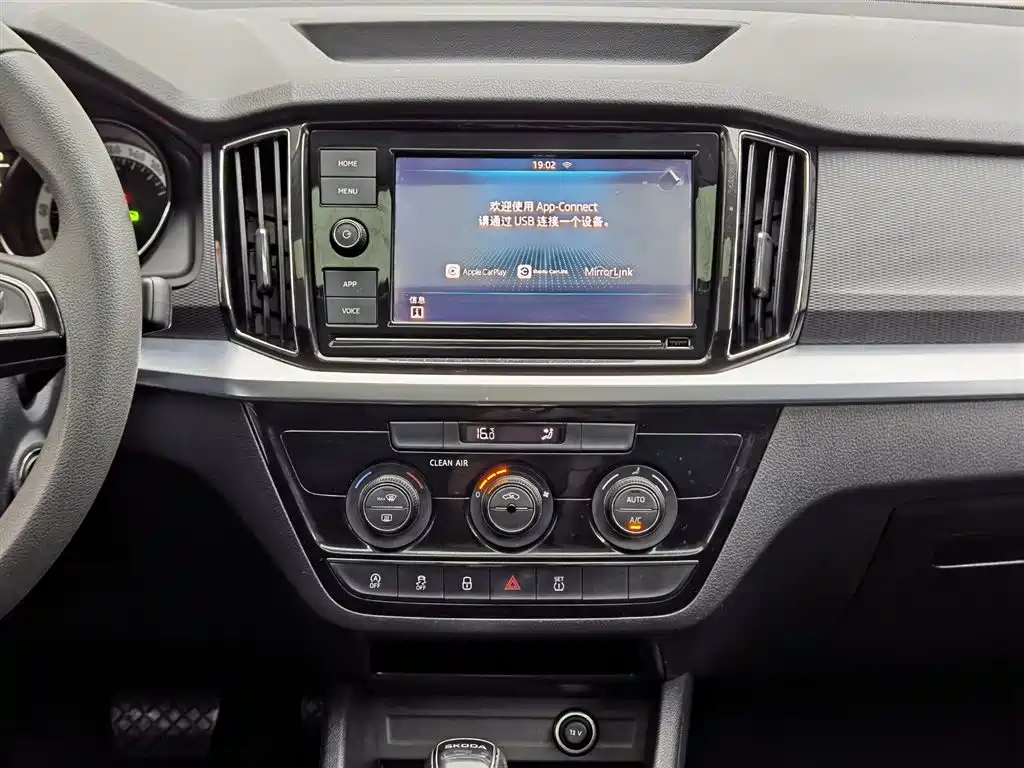 Škoda Kamiq 2018 1.5L Automatic Comfort Version China V фото 12