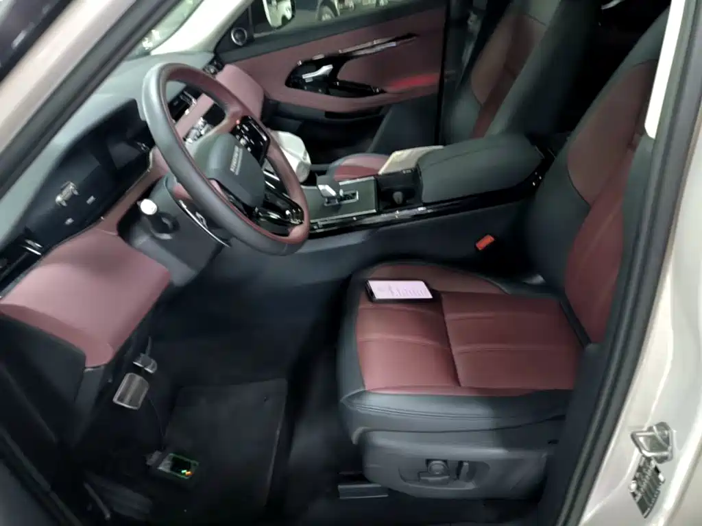 Land Rover Range Rover Evoque 2026 2026 Range Rover Evoque L SE