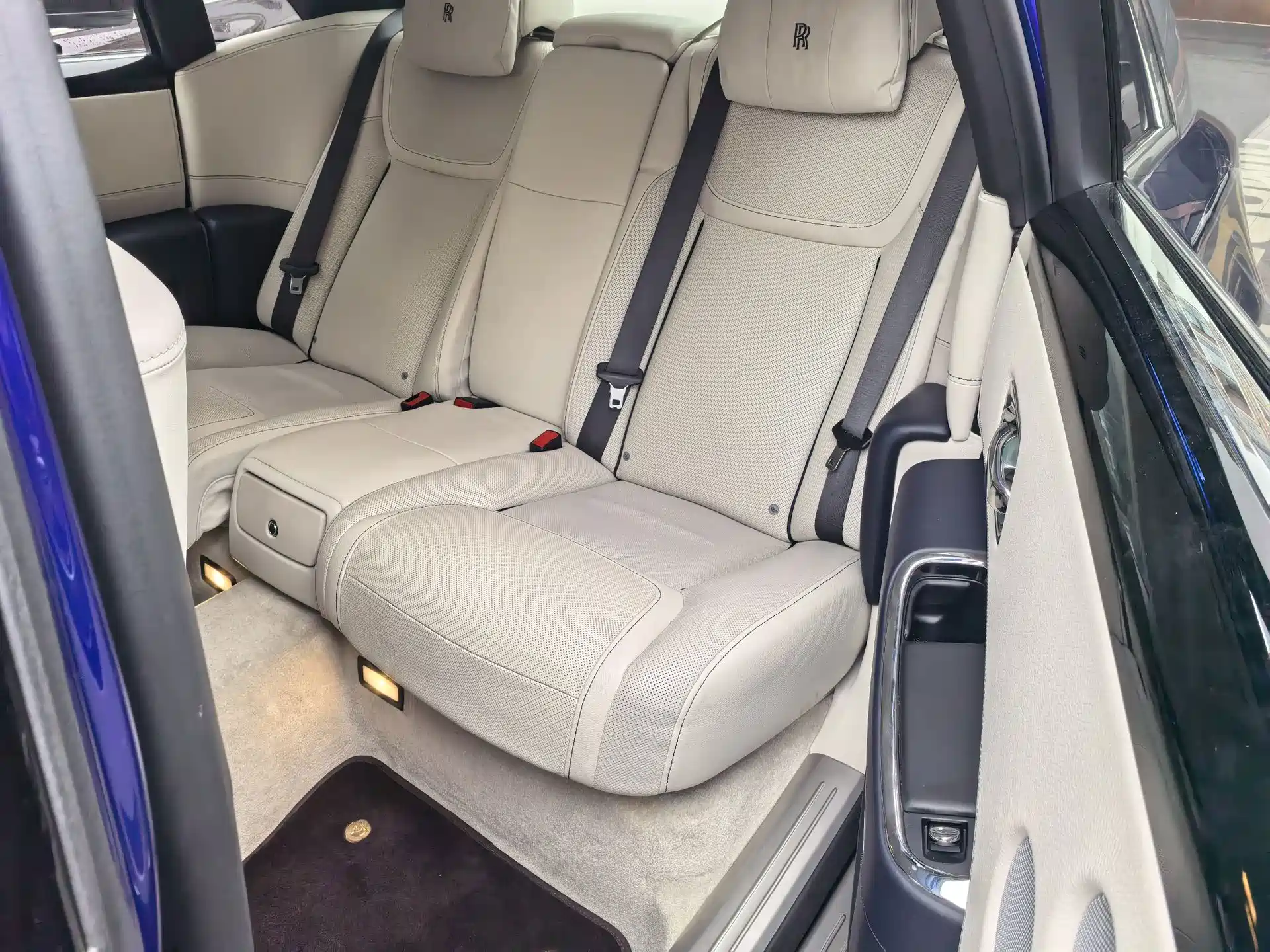 Фото 5 - Rolls-Royce Ghost
